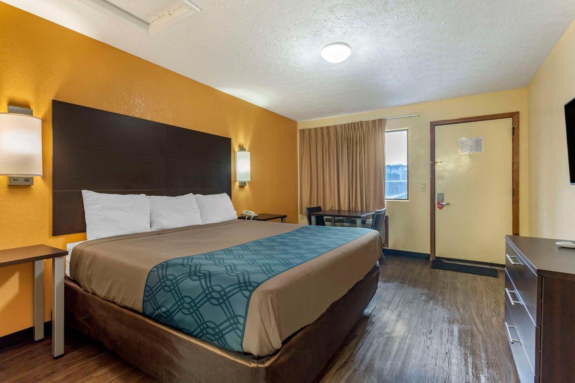 Motel Econo North - Opryland 2*