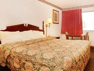 Econo North - Opryland 2* Nashville